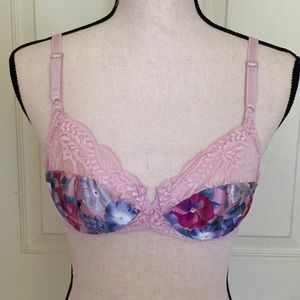Oscar de la renta floral bra size 34b